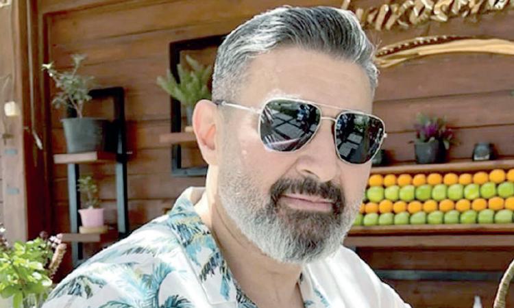 أنا ممثل قبل وبعد البرلمان.. ياسر جلال يرد على الانتقادات حول كلهم بيحبوا مودي